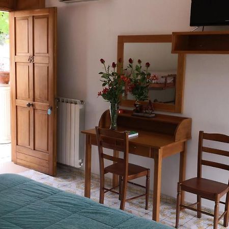"Villa Pompei" Camere Familiari Εξωτερικό φωτογραφία